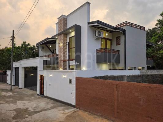 House for Sale in Piliyandala