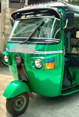Bajaj Three Wheel 2012