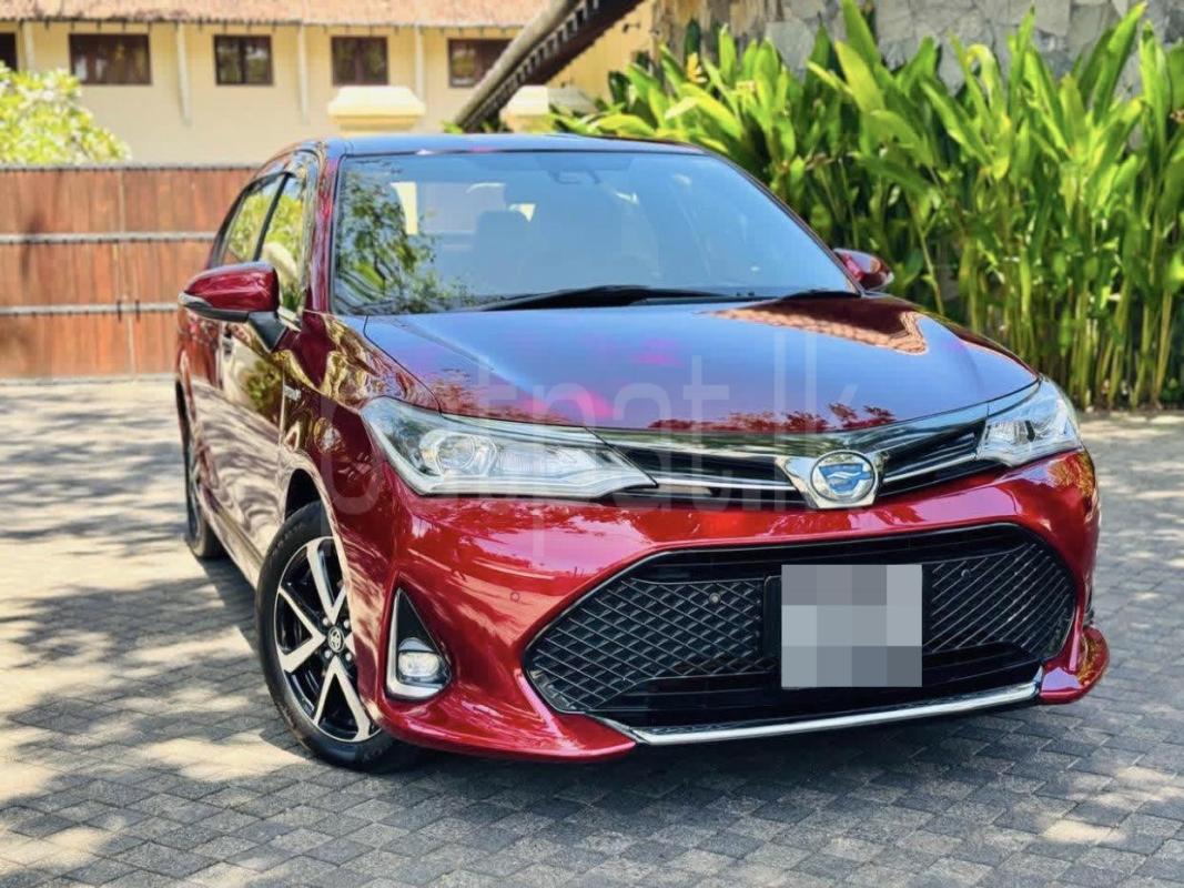 Toyota Axio 2018 -  கார் sale in Sri Lanka - patpat.lk