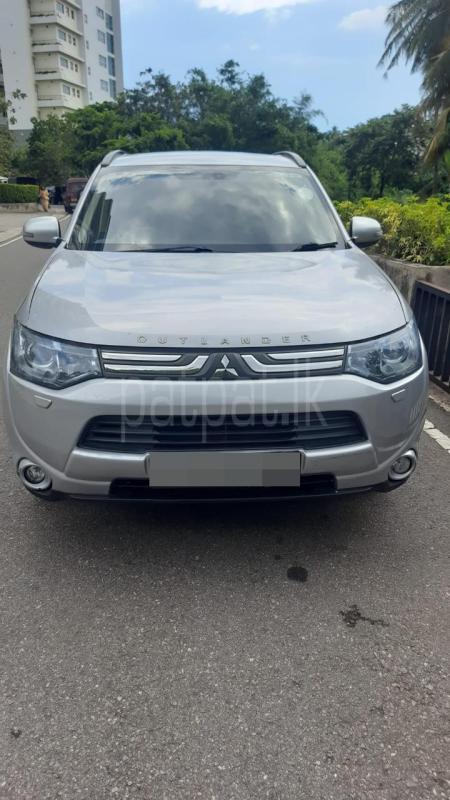 Mitsubishi Outlander 2013 -  SUV රථය sale in Sri Lanka - patpat.lk
