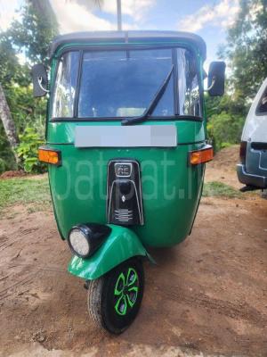 Bajaj Three Wheel 2009