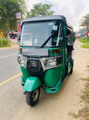 Bajaj Three Wheel 2019