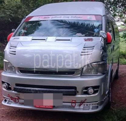 Toyota Hiace 2007 - Reconditioned Van sale in Sri Lanka - patpat.lk