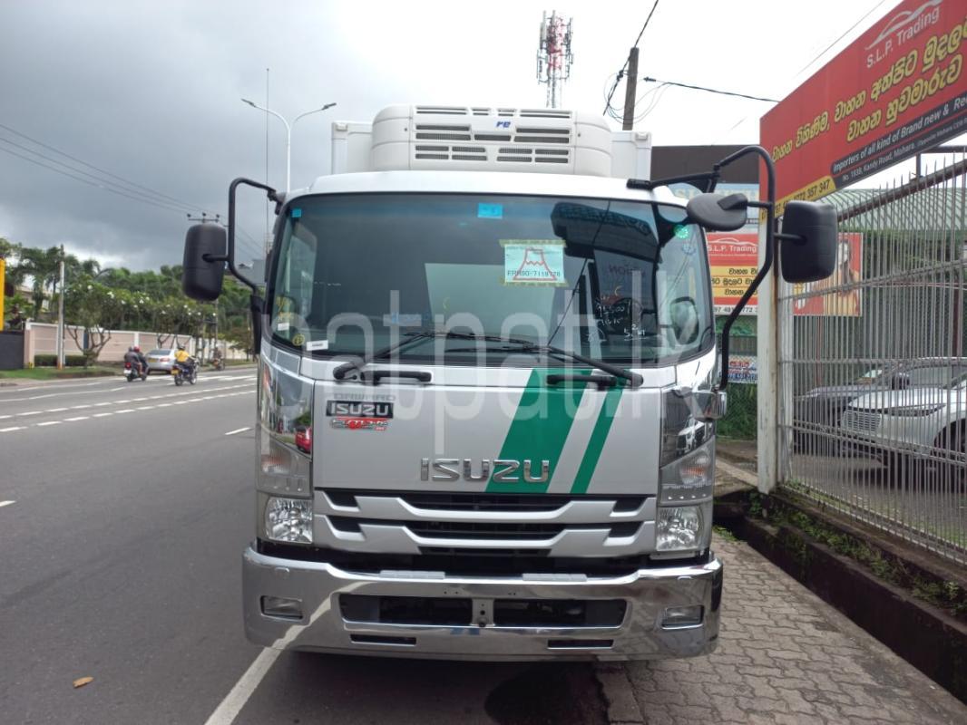 Isuzu Forward 2017 - භාවිතා කරන ලද ට්‍රක් රථය sale in Sri Lanka - patpat.lk