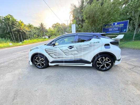 Toyota CHR 2017 - பயன்படுத்தப்பட்டது SUV sale in Sri Lanka - patpat.lk