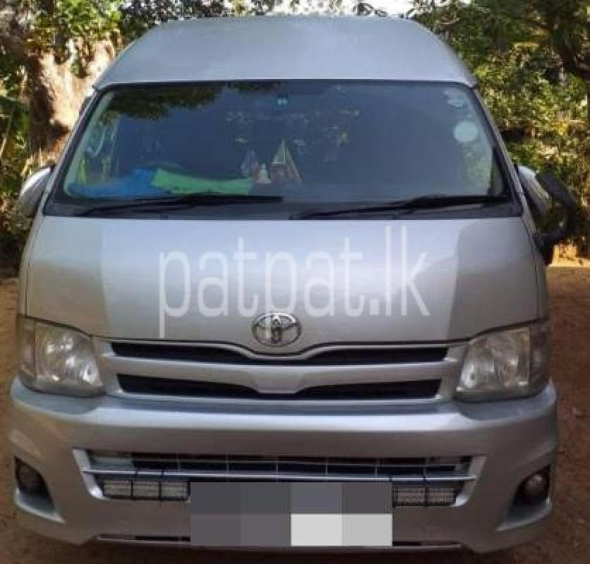 Toyota Grand Hiace 2012 - பயன்படுத்தப்பட்டது வேன் sale in Sri Lanka - patpat.lk