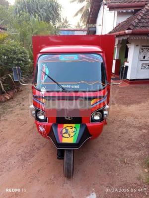 Mahindra Three Wheel 2018