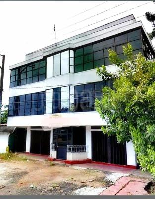 Building for Sale in Mudungoda