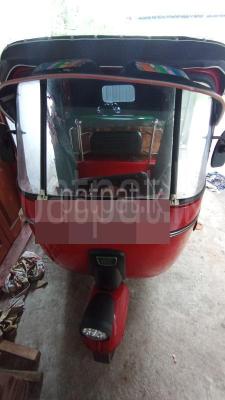 Bajaj Three Wheel 1998