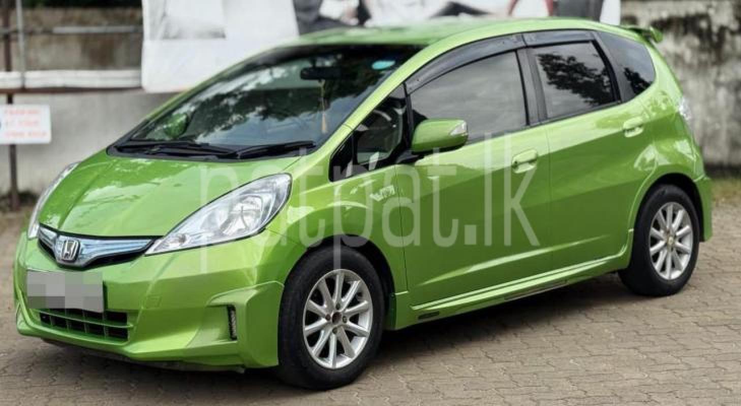 Honda Fit 2010 -  கார் sale in Sri Lanka - patpat.lk