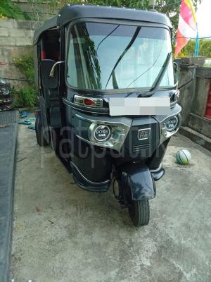 Bajaj 4 stroke 2015 - Used Three wheeler sale in Sri Lanka - patpat.lk