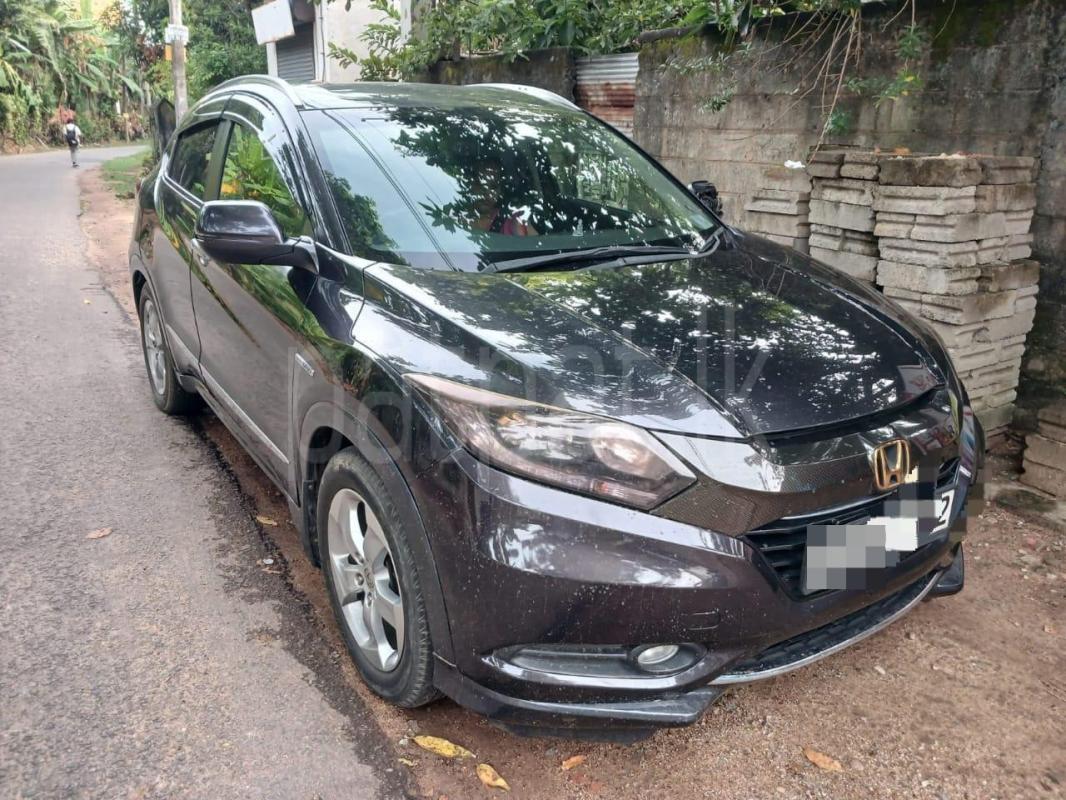 Honda Vezel 2013 - பயன்படுத்தப்பட்டது SUV sale in Sri Lanka - patpat.lk