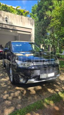 Mitsubishi Outlander 2015 - பயன்படுத்தப்பட்டது SUV sale in Sri Lanka - patpat.lk