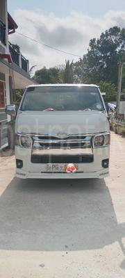 Toyota Hiace 2007 - Used Van sale in Sri Lanka - patpat.lk