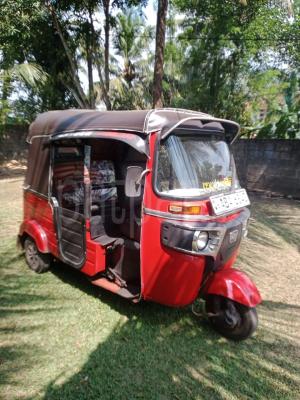 Bajaj Three Wheel 2015 - Used Three wheeler sale in Sri Lanka - patpat.lk