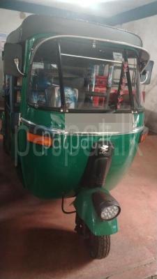 Bajaj Three Wheel 2006