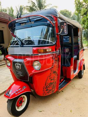 Bajaj Three Wheel 2018