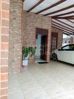 premium-listing-image