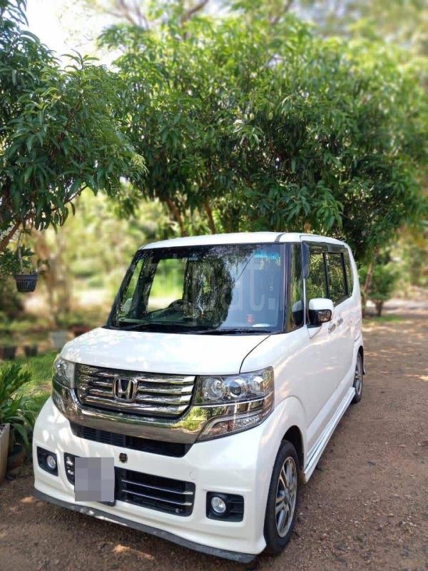 Honda N BOX 2019 - භාවිතා කරන ලද කාර් sale in Sri Lanka - patpat.lk