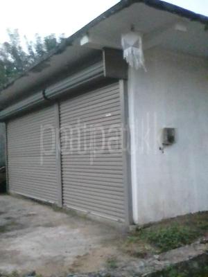 Building for Rent in Adampan