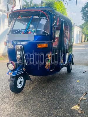 Bajaj Three Wheel 2006 - භාවිතා කරන ලද ත්‍රිරෝද රථය sale in Sri Lanka - patpat.lk