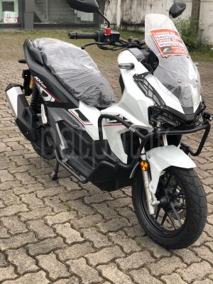 Honda ADV 2025