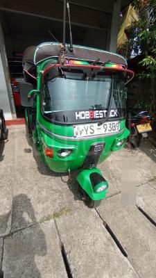 Bajaj Three Wheel 2011