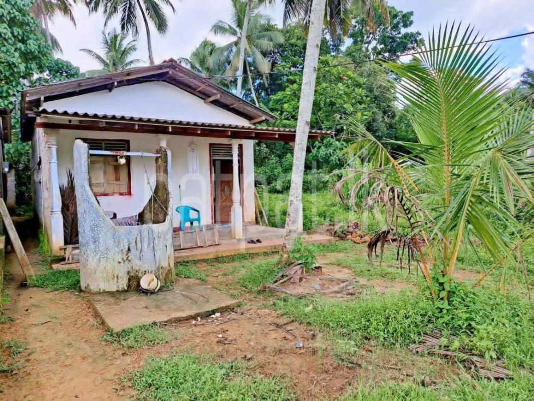 House for Sale in Veyangoda