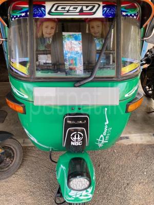 Bajaj Three Wheel 2009