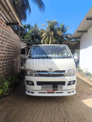 Toyota Hiace 2010 - Used Van sale in Sri Lanka - patpat.lk