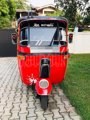 Bajaj Three Wheel 2009