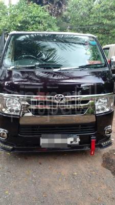 Toyota Hiace 2015