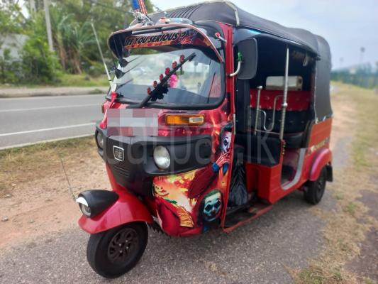 Bajaj Three Wheel 2014 - பயன்படுத்தப்பட்டது முச்சக்கர வண்டி sale in Sri Lanka - patpat.lk