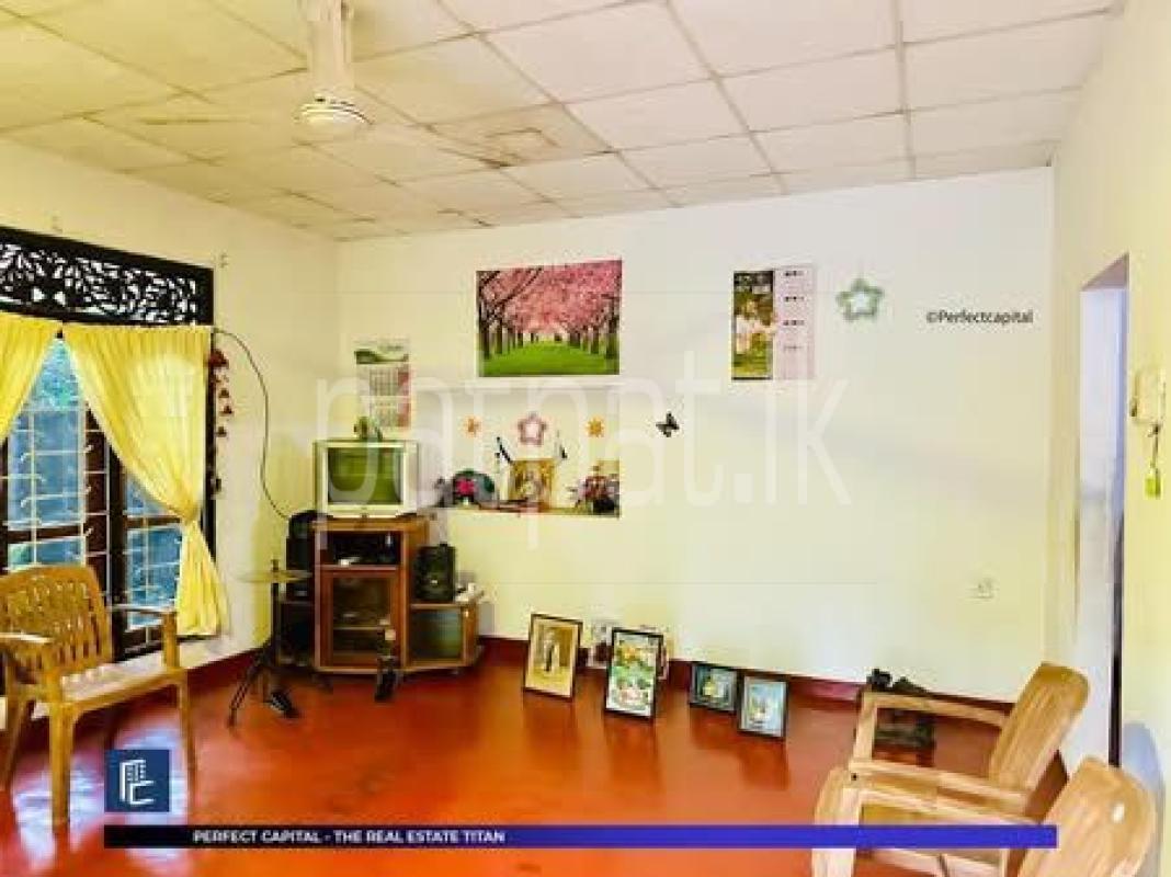 House for Sale in Miriswatta