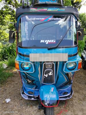 Bajaj Three Wheel 2011 - Reconditioned Three wheeler sale in Sri Lanka - patpat.lk