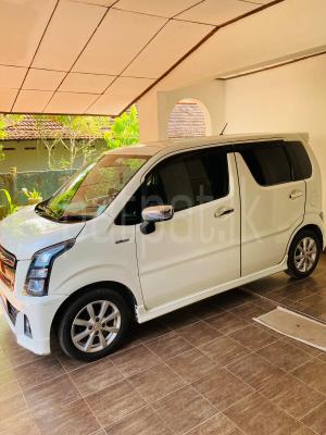 Suzuki Wagon R 2018 - பயன்படுத்தப்பட்டது கார் sale in Sri Lanka - patpat.lk