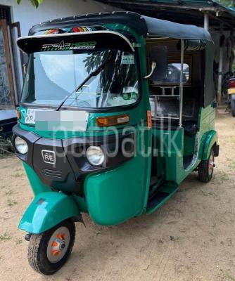 Bajaj Three Wheel 2018