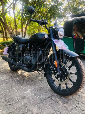 Royal Enfield Classic 2025