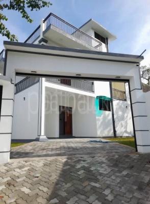 House for Sale in Kaduwela