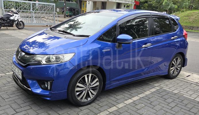 Honda Fit 2014 - භාවිතා කරන ලද කාර් sale in Sri Lanka - patpat.lk