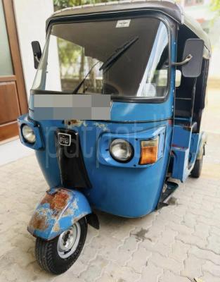 Bajaj 4 stroke 2011 -  Three wheeler sale in Sri Lanka - patpat.lk