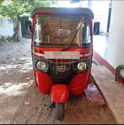Bajaj 4 stroke 2019 - Used Three wheeler sale in Sri Lanka - patpat.lk