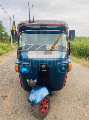 Bajaj 4 stroke 2012 -  Three wheeler sale in Sri Lanka - patpat.lk