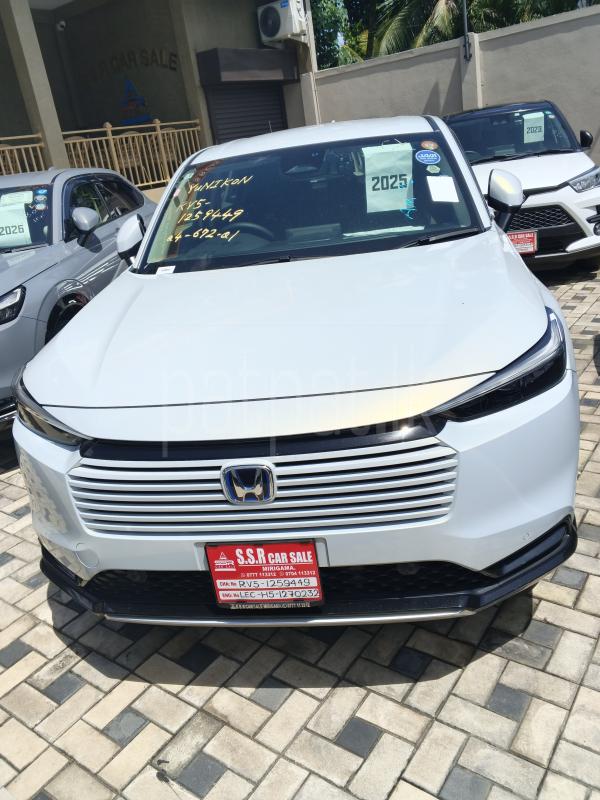 Honda Vezel 2025 - Reconditioned SUV sale in Sri Lanka - patpat.lk