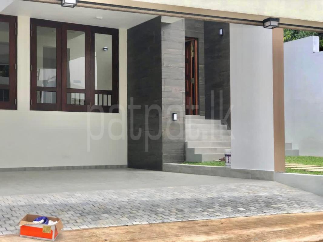 House for Sale in Battaramulla