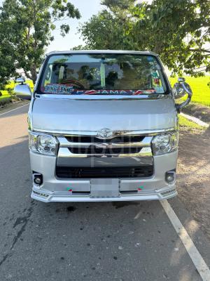 Toyota Hiace 2007 - Used Van sale in Sri Lanka - patpat.lk