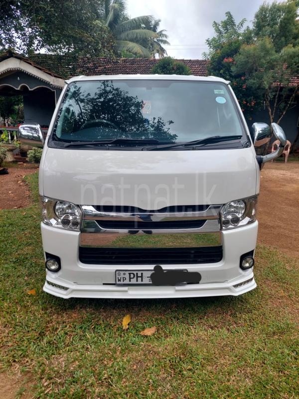 Toyota Hiace 2014 -  வேன் sale in Sri Lanka - patpat.lk