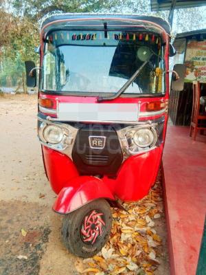 Bajaj Three Wheel 2020