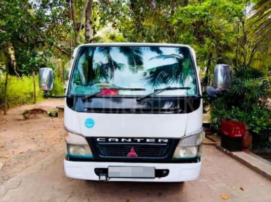 Mitsubishi Canter 2003 - பயன்படுத்தப்பட்டது டிரக் sale in Sri Lanka - patpat.lk