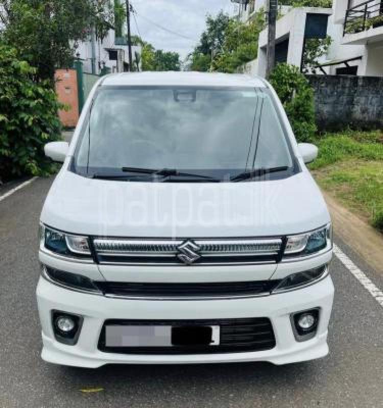 Suzuki Wagon R 2017 -  Car sale in Sri Lanka - patpat.lk